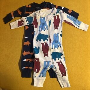 2 Hanna Andersson PJ’s 0-3M